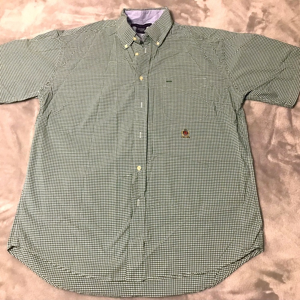 Men’s short sleeve Tommy Hilfiger button down plaid shirt